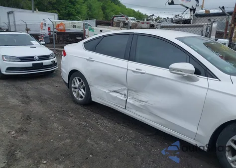 2015 Ford Fusion Se z USA, uszkodzony, nr VIN 3FA6P0H7XFR108728